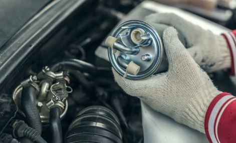 Can Using the Wrong Type of Fuel Filter Damage Your Car's Engine?